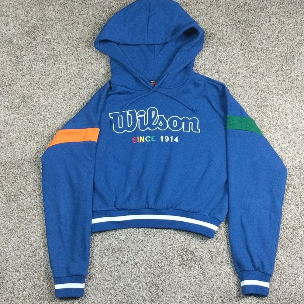 Small Forever 21 croptop Wilson hoodie